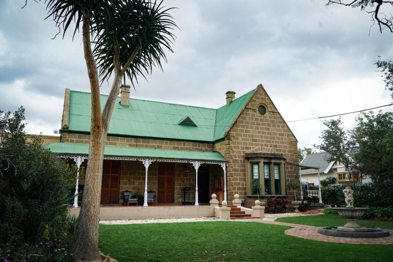 Outentique Accommodation Oudtshoorn Dış mekan fotoğraf