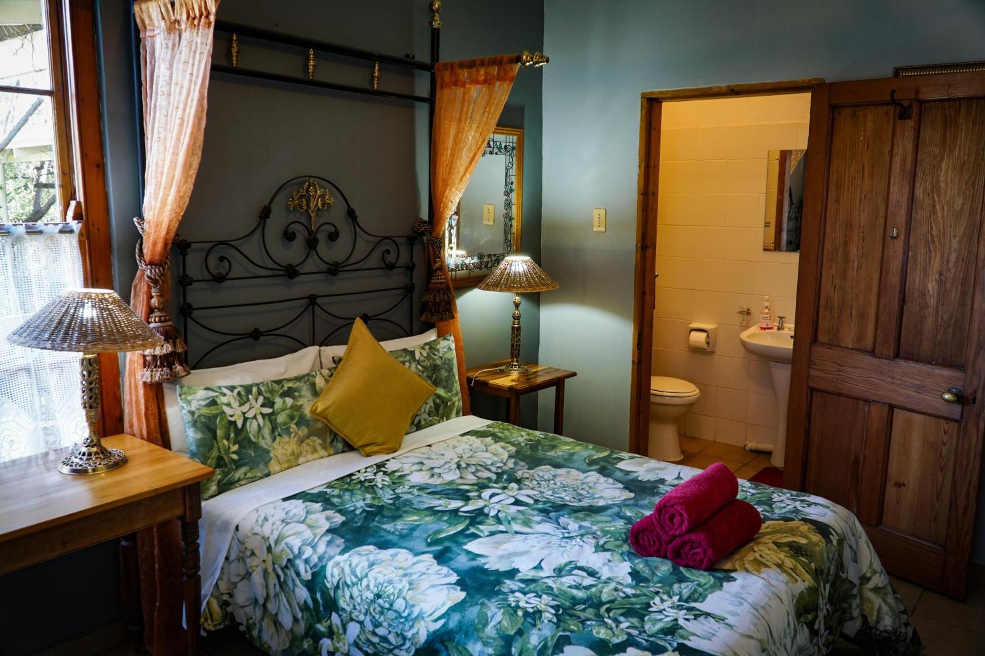 Outentique Accommodation Oudtshoorn Dış mekan fotoğraf