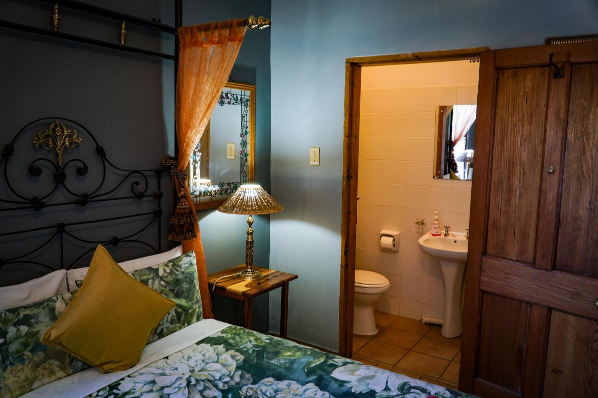 Outentique Accommodation Oudtshoorn Dış mekan fotoğraf