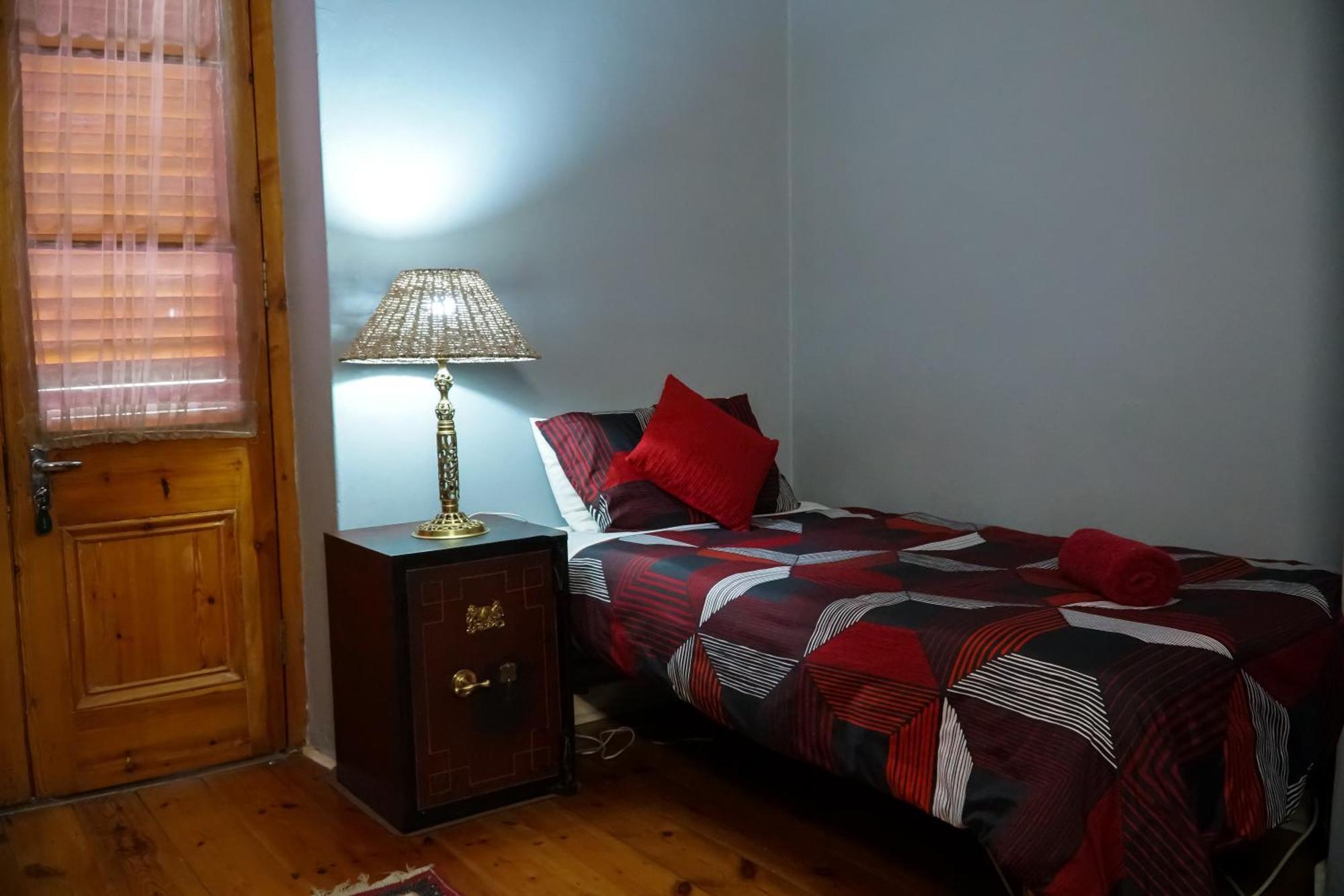 Outentique Accommodation Oudtshoorn Dış mekan fotoğraf